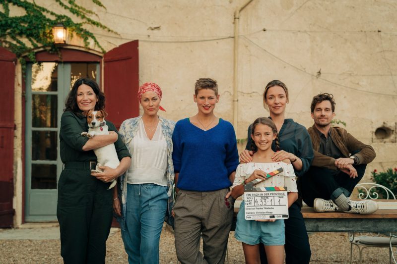 Ein Tisch in der Provence Pressefoto